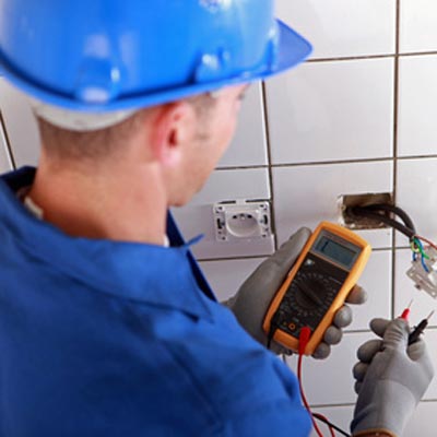 electrician testing voltage