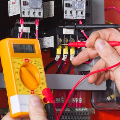electrician testing voltage